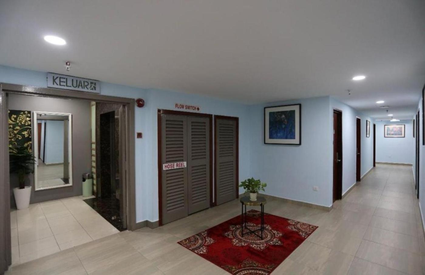 Hotel La Isra At Bukit Bintang Куала-Лумпур Экстерьер фото